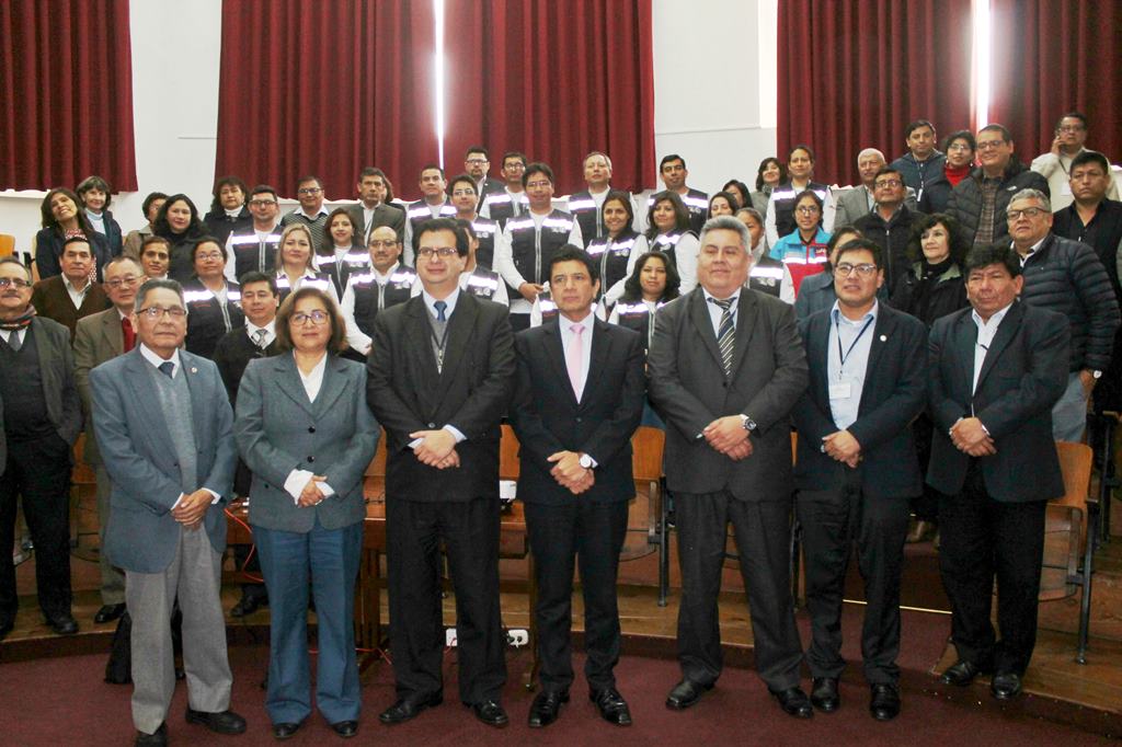 Personal de salud se prepara para liderar la implementación de estrategias de vigilancia, prevención y control de los principales problemas de salud pública del país